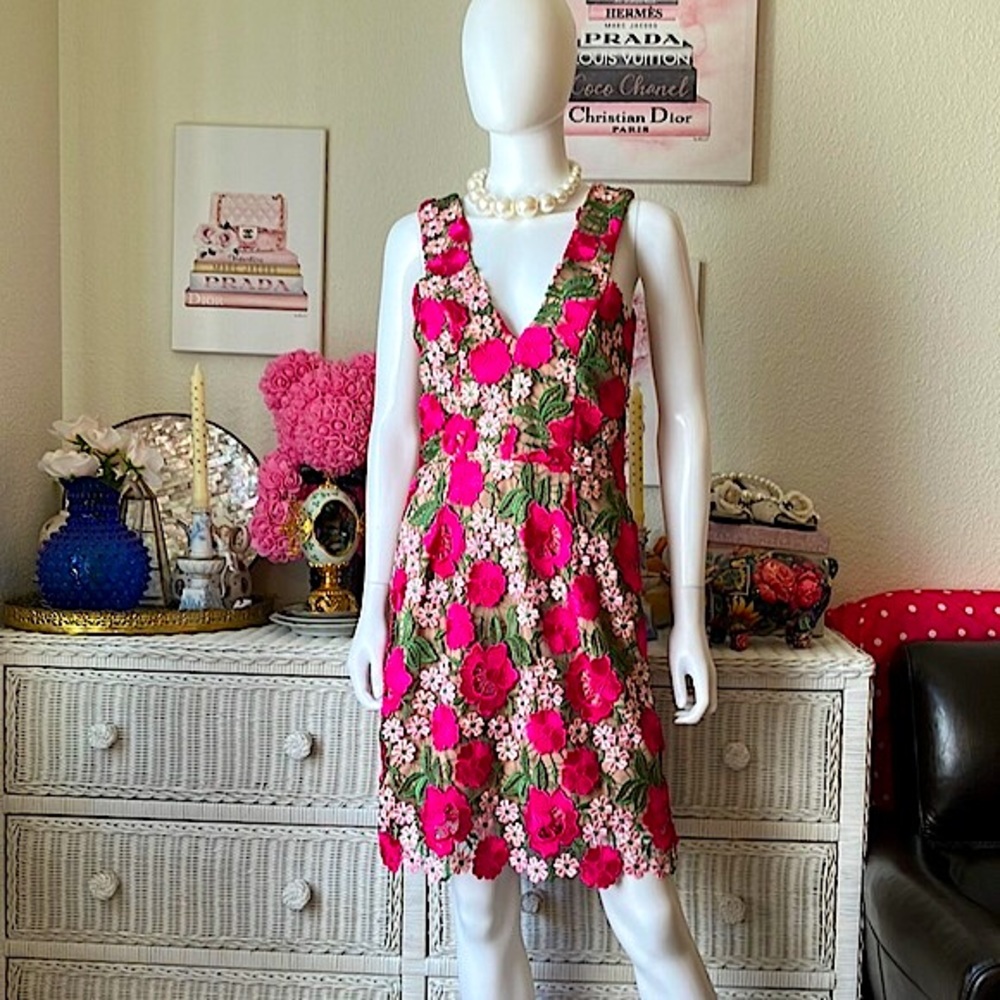 Dress the Population Pink Floral Sundress Sleeveless Scoop Neck